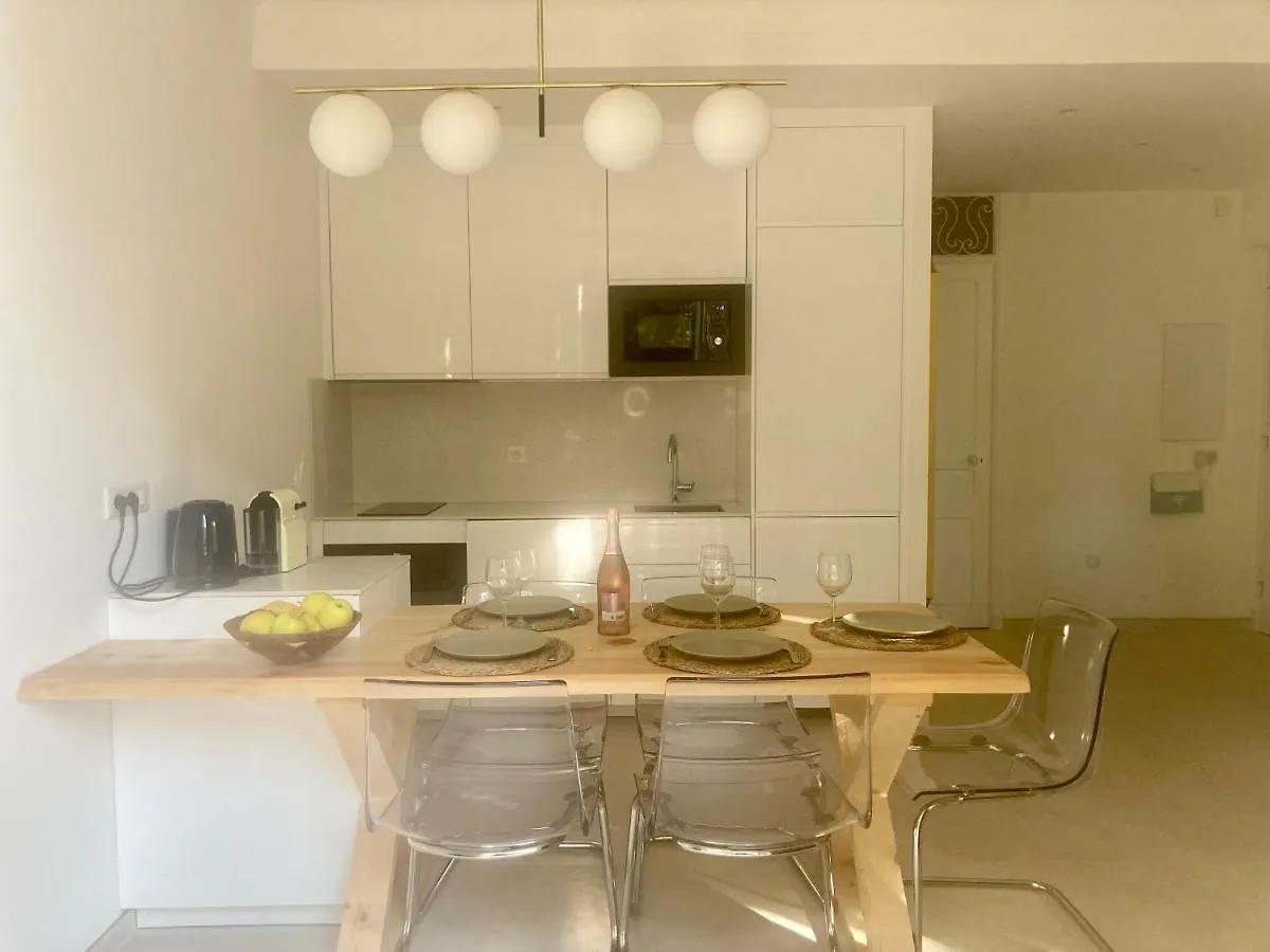 Cannes - L'Oustaou Apartament
