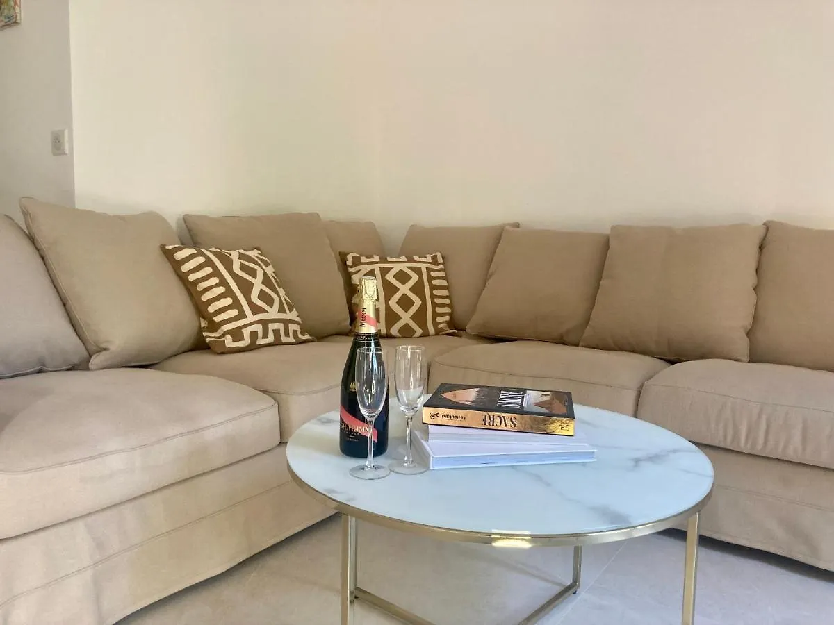 Cannes - L'Oustaou Apartament